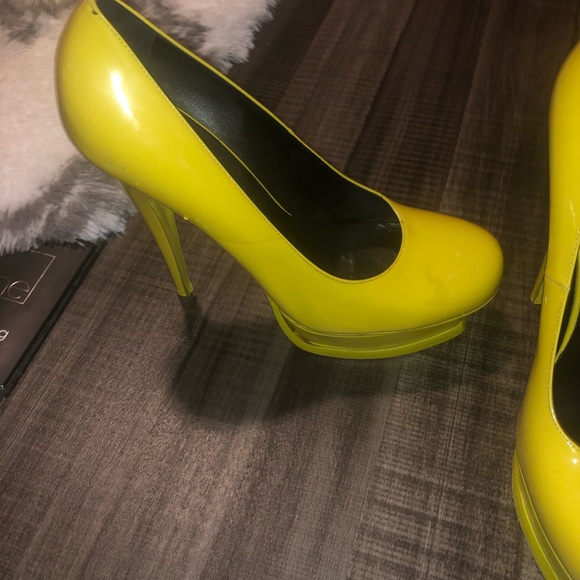 YSL - Picture 4 of 4